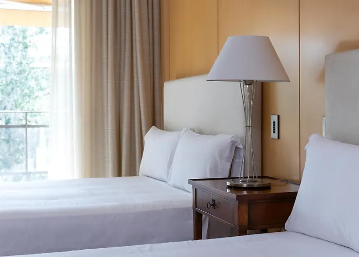 Hotel Del Mar Fenals 4*