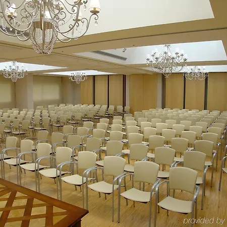 ホテル Del Mar Fenals 4*