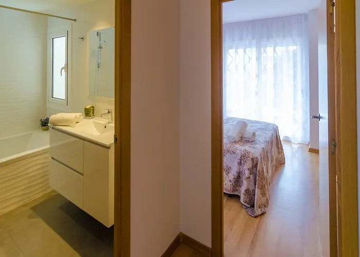 Del Mar Fenals فندق