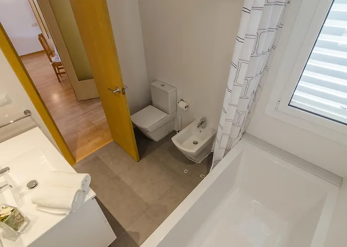 Del Mar Fenals يوريت دي مار